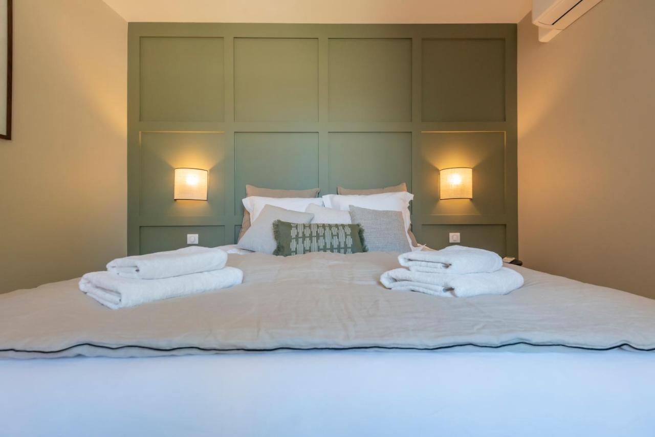 Le Cosy Chic . Proche Gare . Centre-Ville Macon . Neuf . Climatisation . Design . Wifi . Esterno foto